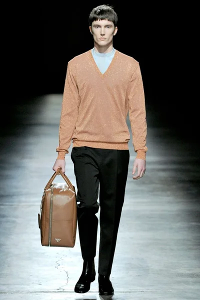 Look 34